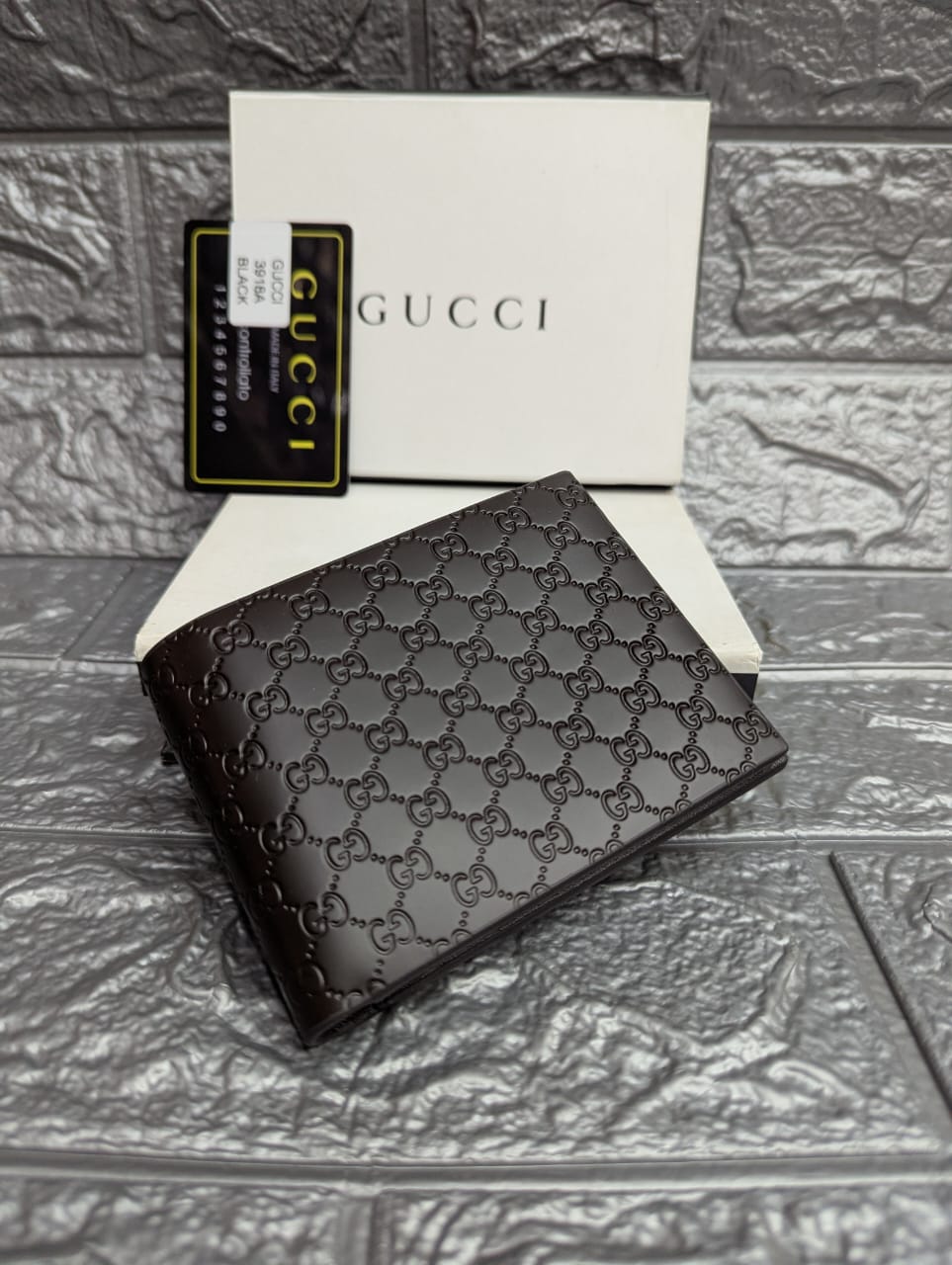 GUCCI-BIFOLD WALLET