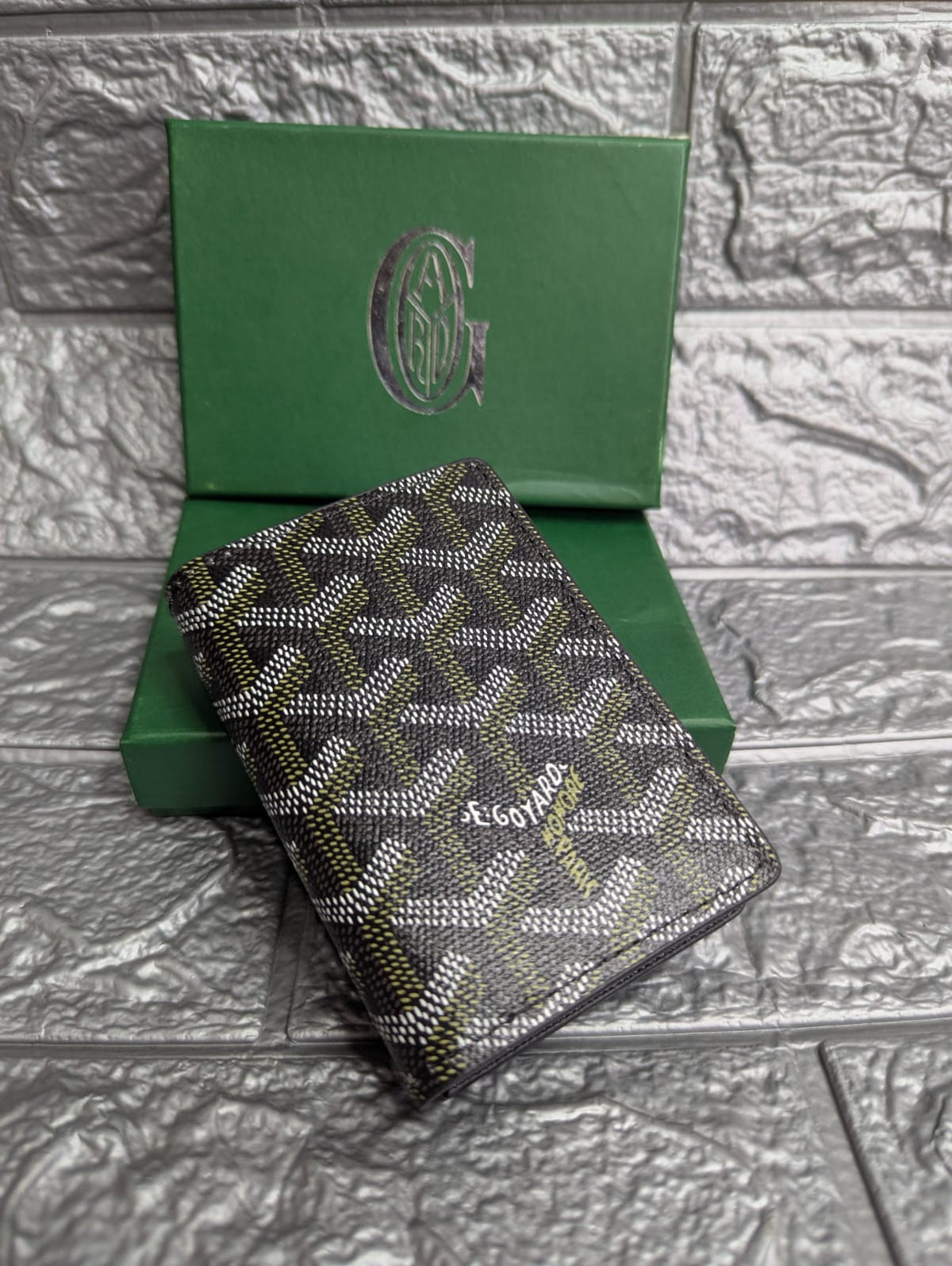 GOYARD-BIFOLD CARDHOLDER