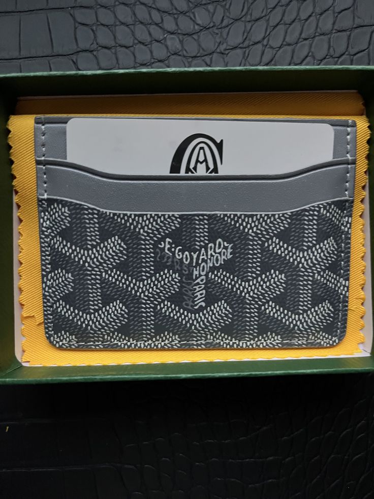 GOYARD-CARD HOLDER