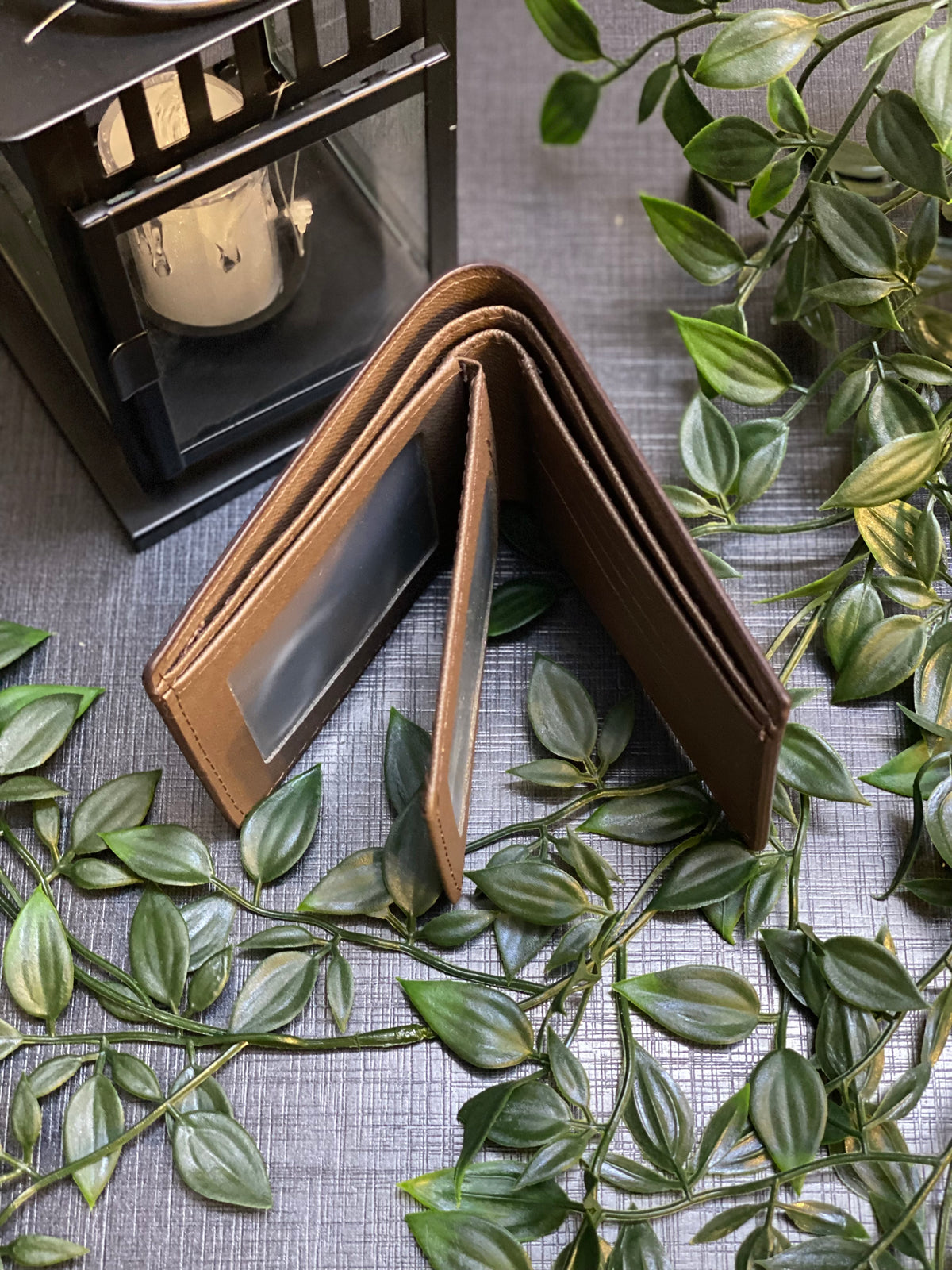 LOUIS VUITTON-BIFOLD WALLET