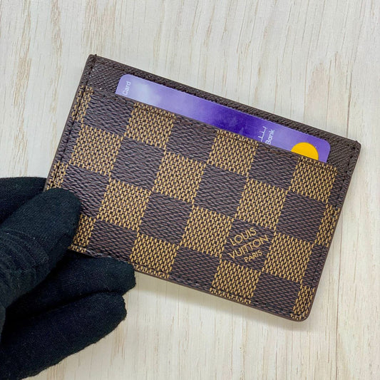 LOUIS VUITTON-CARD HOLDER