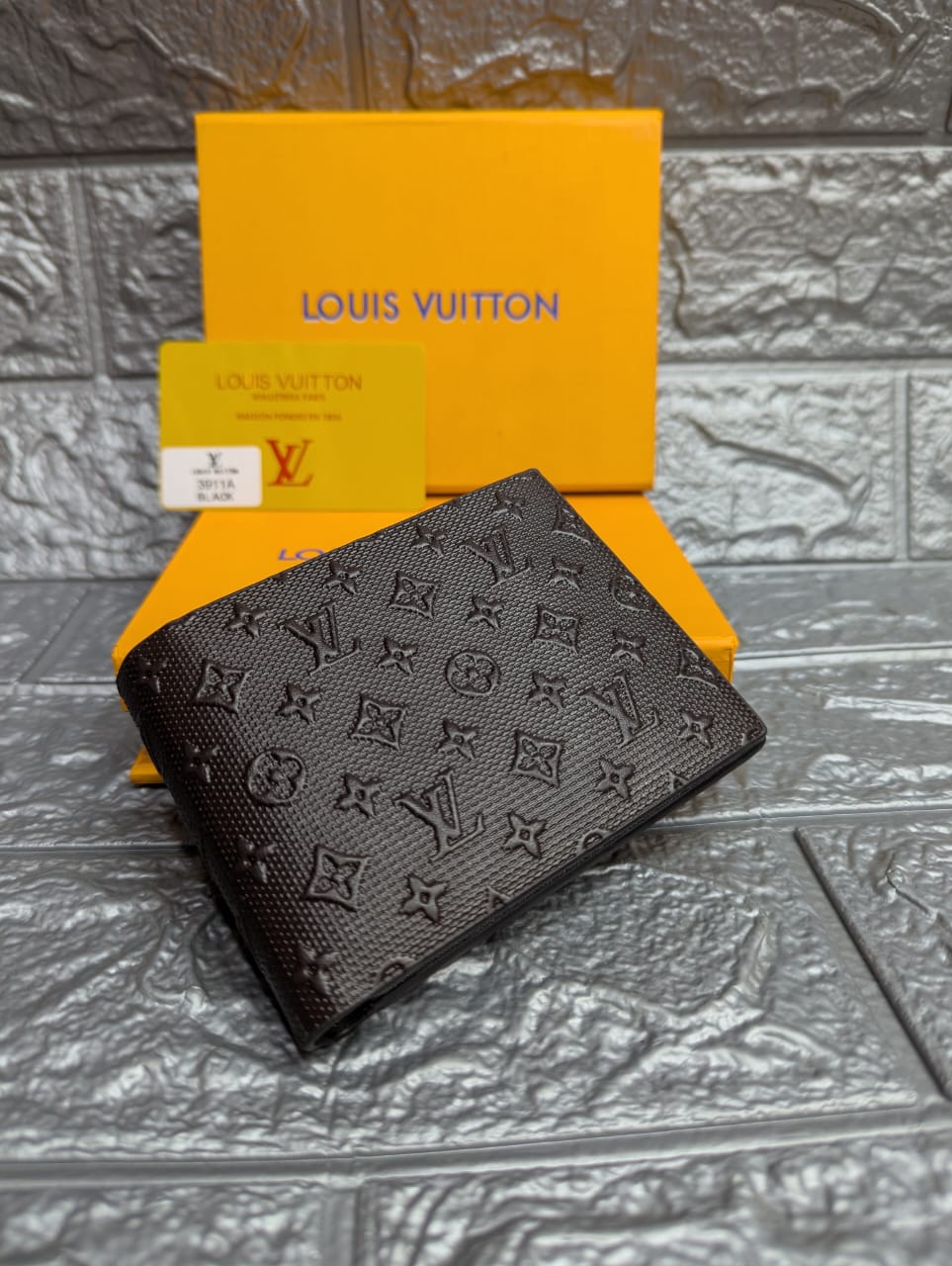 LOUIS VUITTON-BIFOLD WALLET