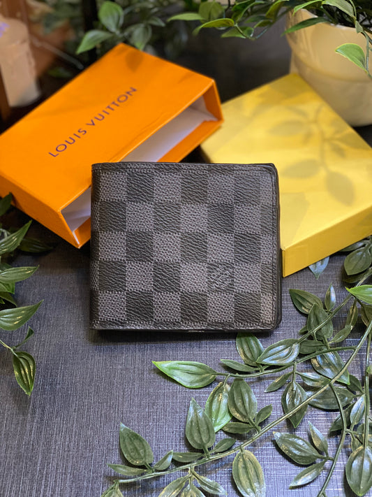 LOUIS VUITTON-BIFOLD WALLET