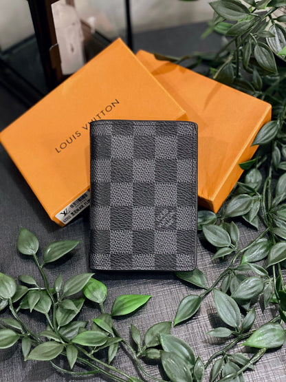 LOUIS VUITTON - BIFOLD CARD HOLDER